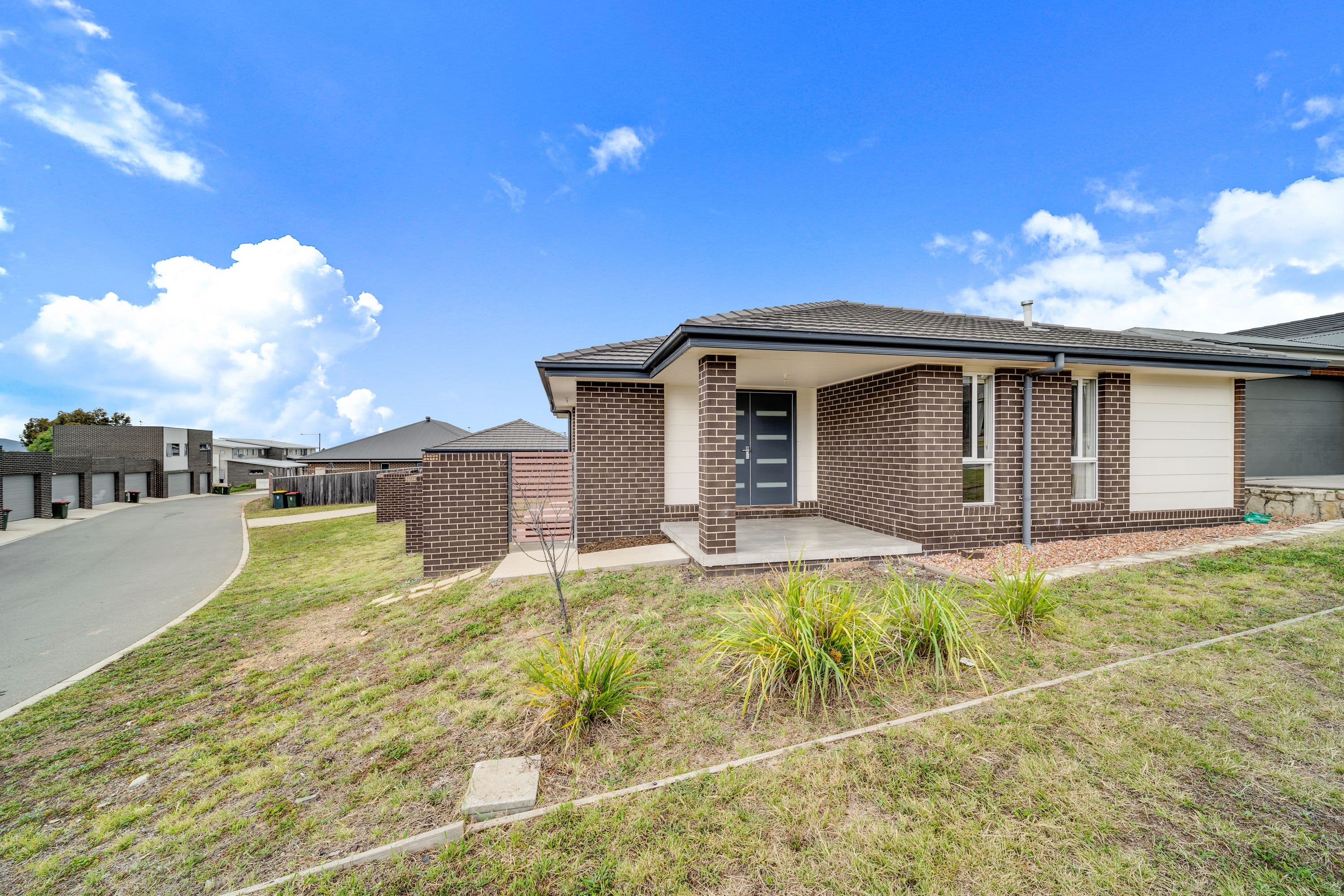 66 Alan Watt Crescent, Casey ACT 2913, Casey - Thumbnail 2