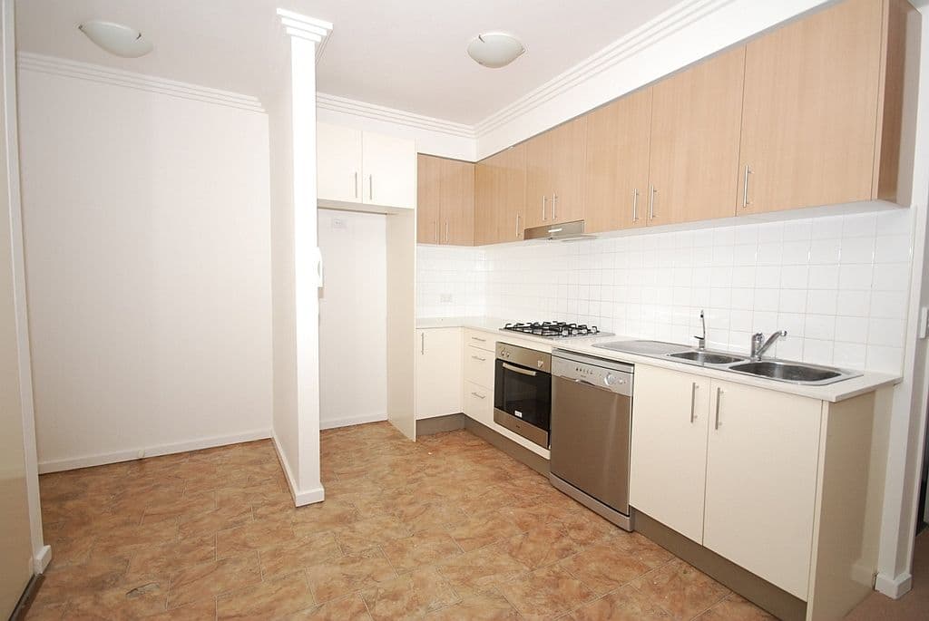 124 Driftway Drive, PEMULWUY NSW 2145, Pemulwuy - Thumbnail 6