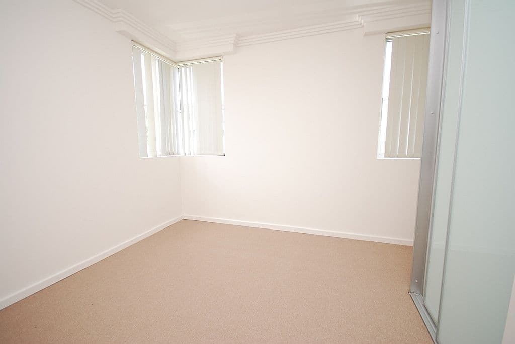 124 Driftway Drive, PEMULWUY NSW 2145, Pemulwuy - Thumbnail 8