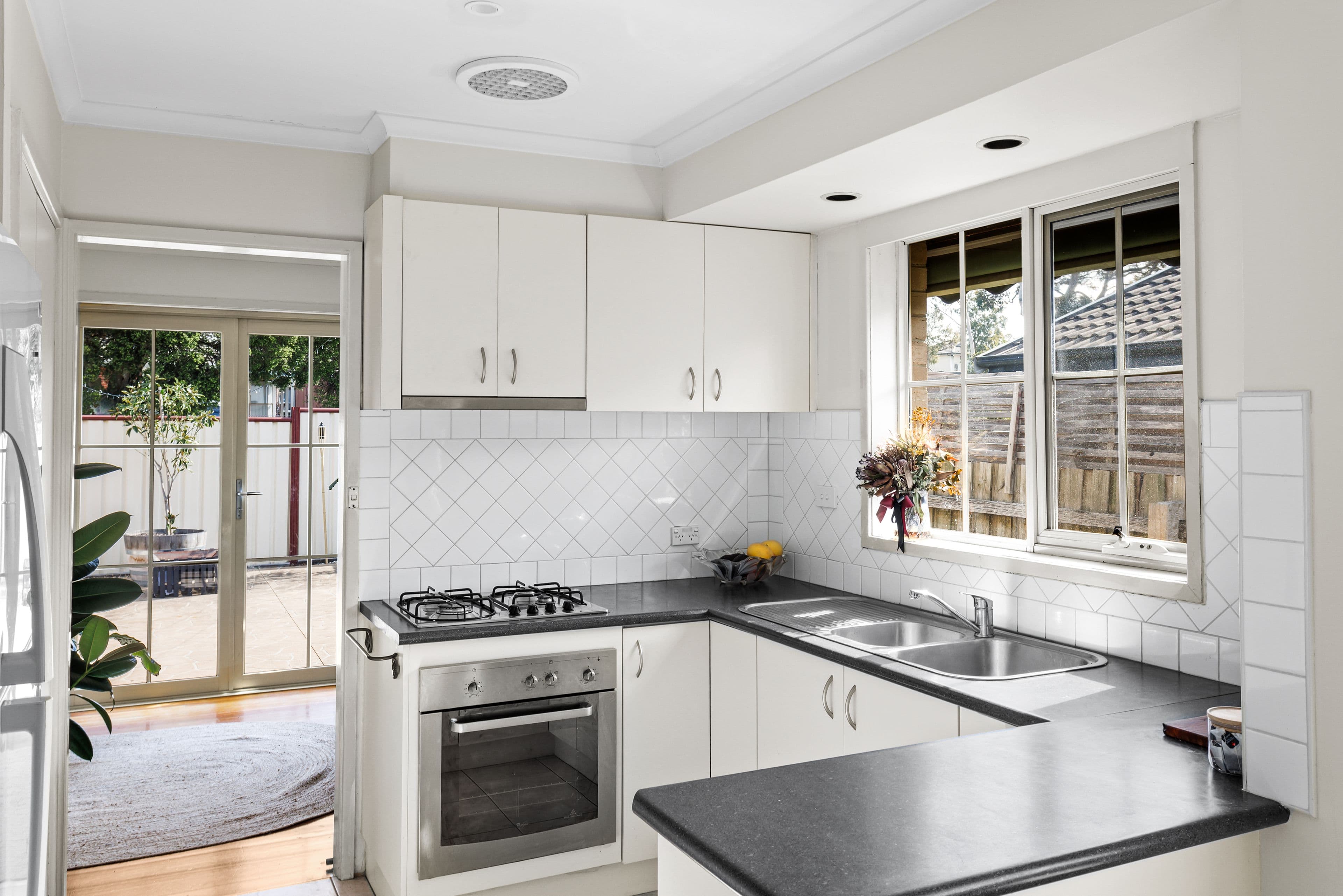 26 Heysen Drive, Sunbury VIC 3429, Sunbury - Thumbnail 6