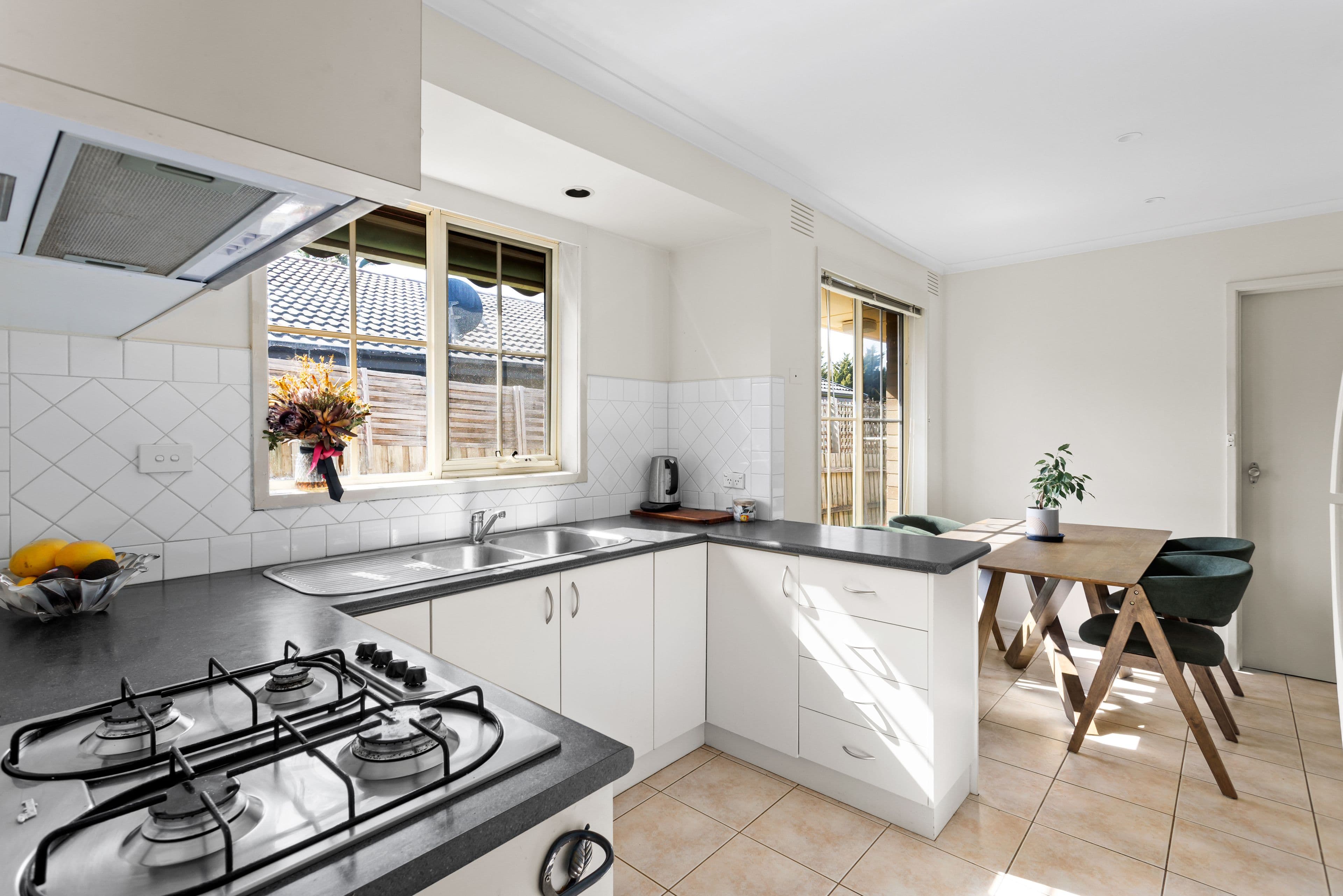 26 Heysen Drive, Sunbury VIC 3429, Sunbury - Thumbnail 7