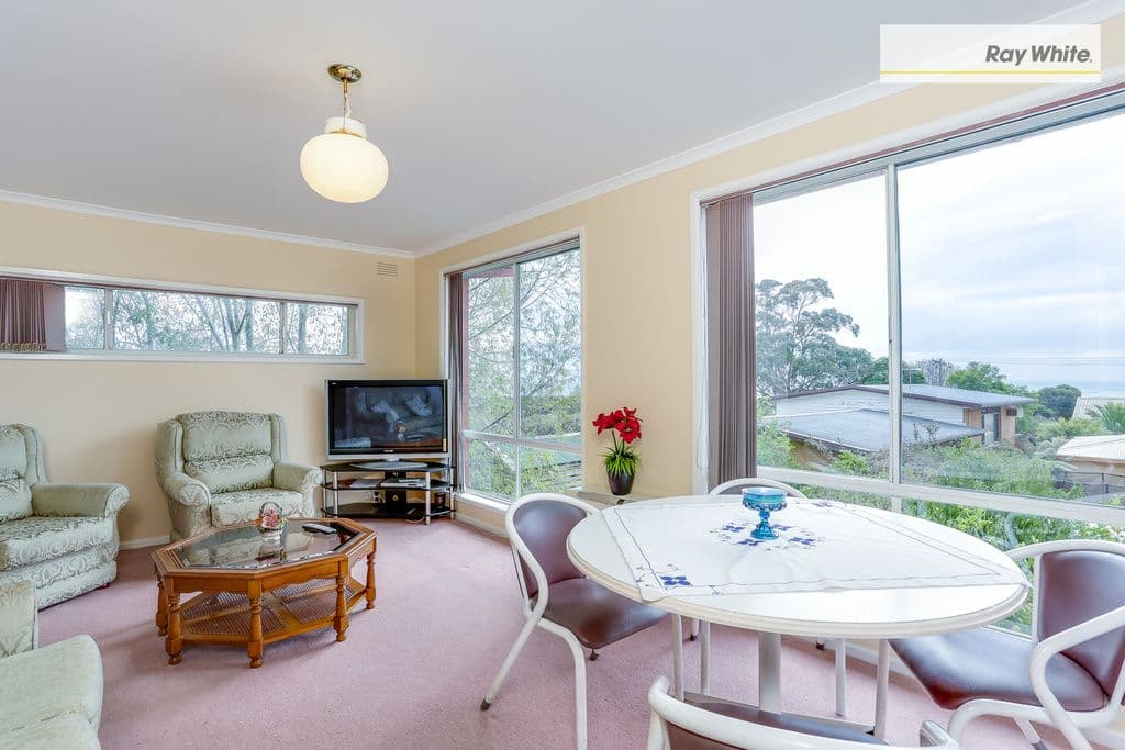 10 Charmaine Street, DROMANA VIC 3936, Dromana - Thumbnail 4