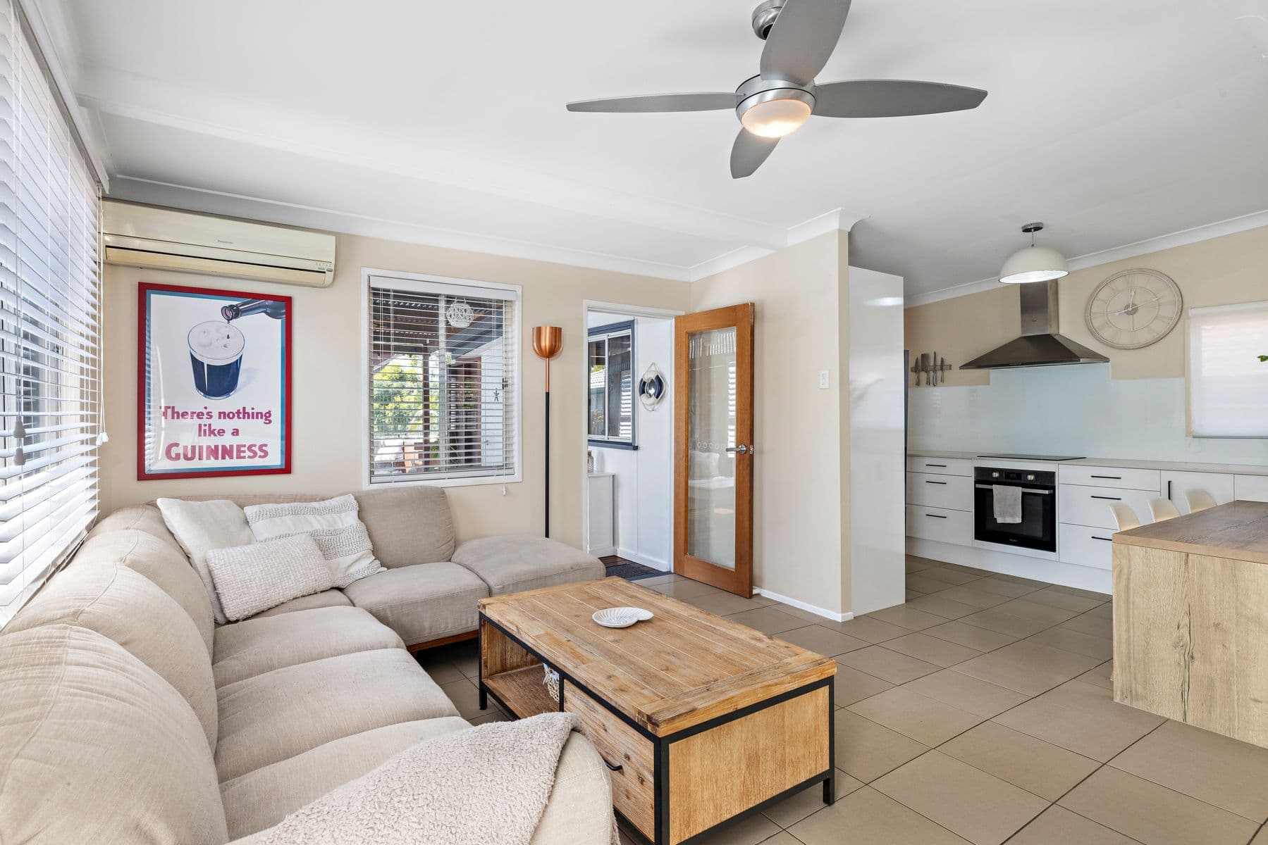 11 Leon Street, Thorneside QLD 4158, Thorneside - Thumbnail 8