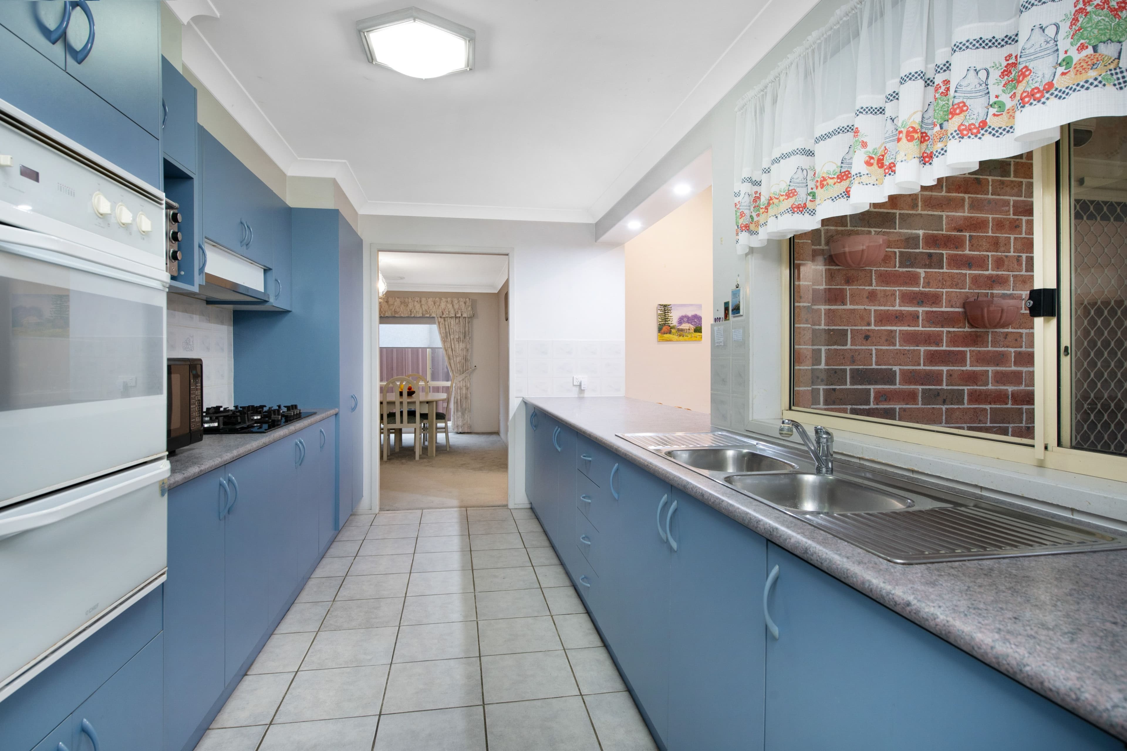 2 Bellbird Court, Quakers Hill NSW 2763, Quakers Hill - Thumbnail 4
