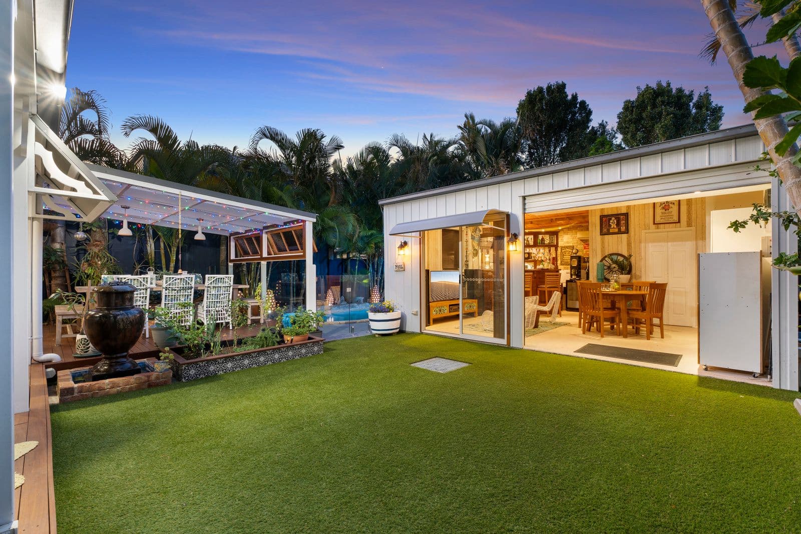29 Fisher Avenue, Southport QLD 4215, Southport - Thumbnail 3