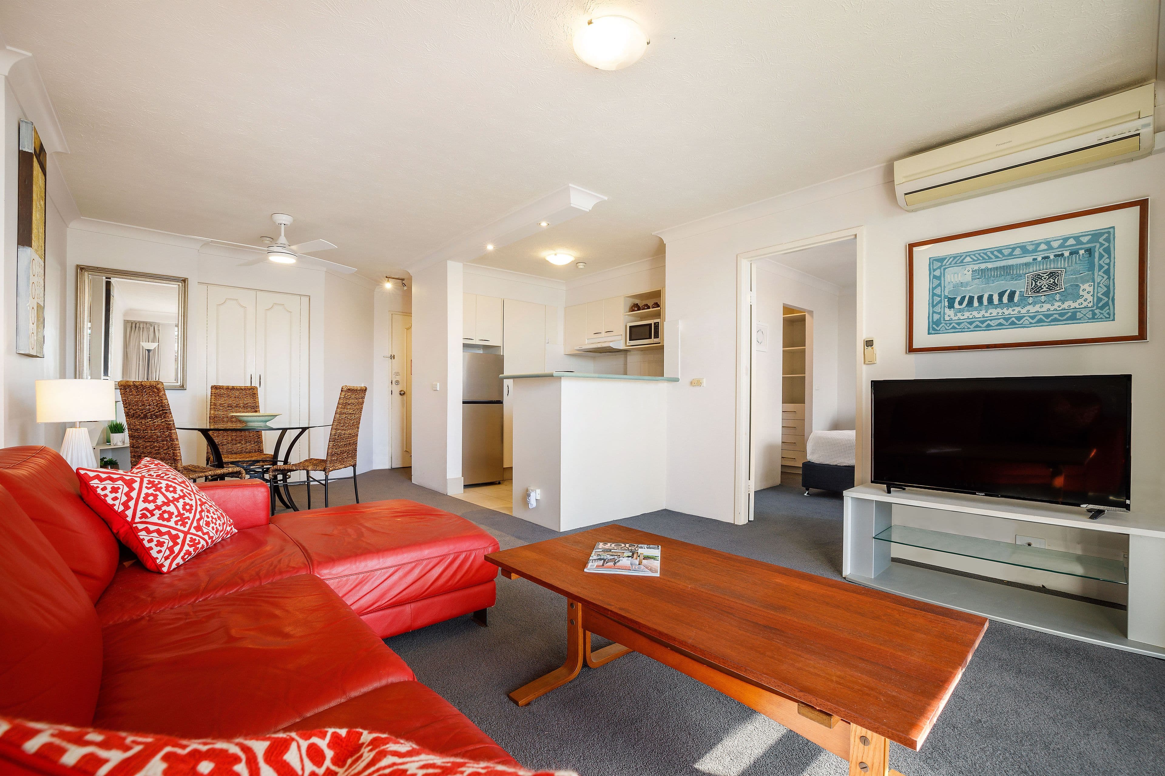 4 Britannia Avenue 'Ocean Royale', Broadbeach QLD 4218, Broadbeach - Thumbnail 5