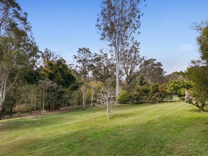 23 Walker Place,  Pullenvale, Pullenvale - Thumbnail 5