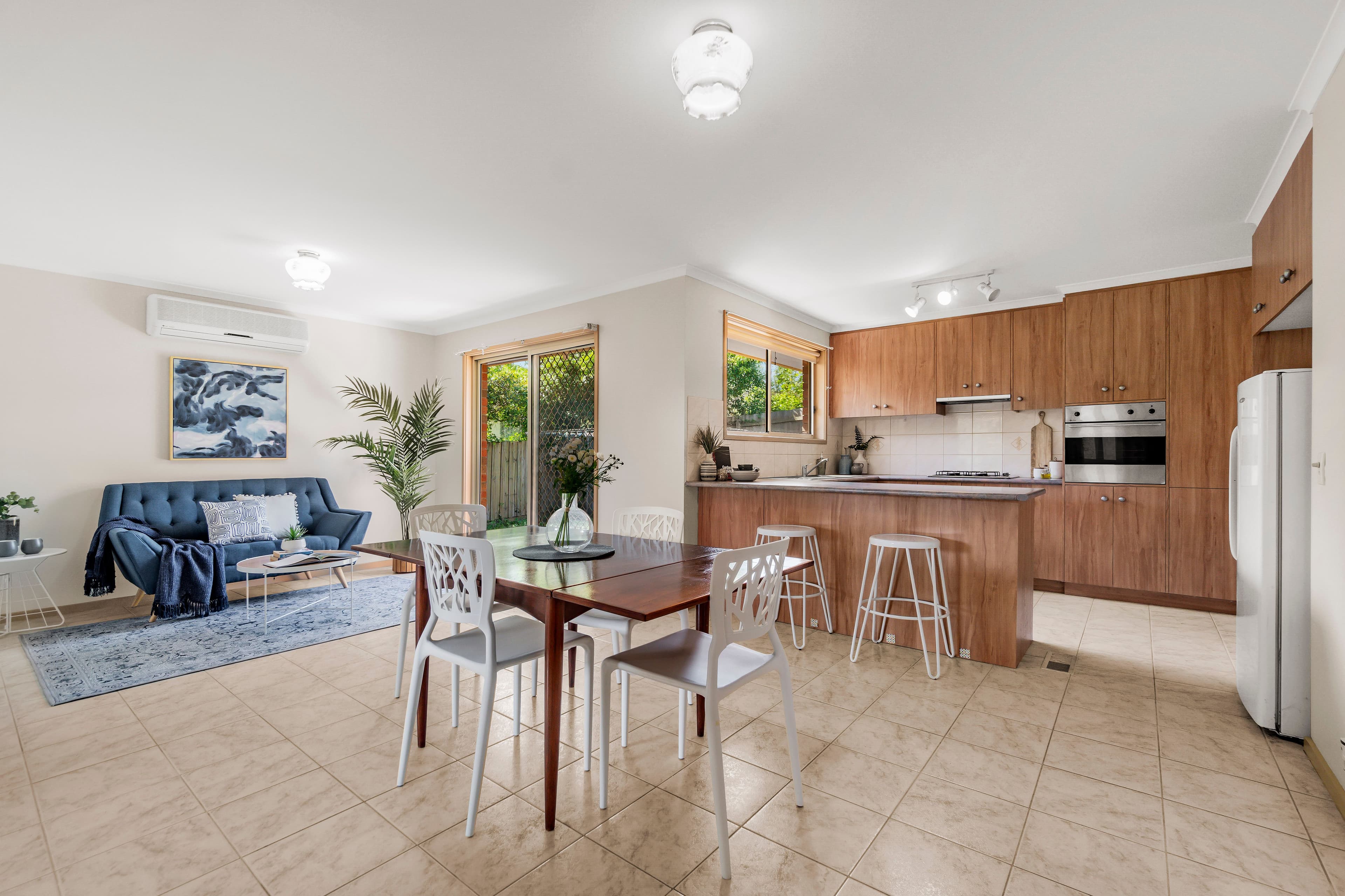 15 Fairlawn Place, Bayswater VIC 3153, Bayswater - Thumbnail 4