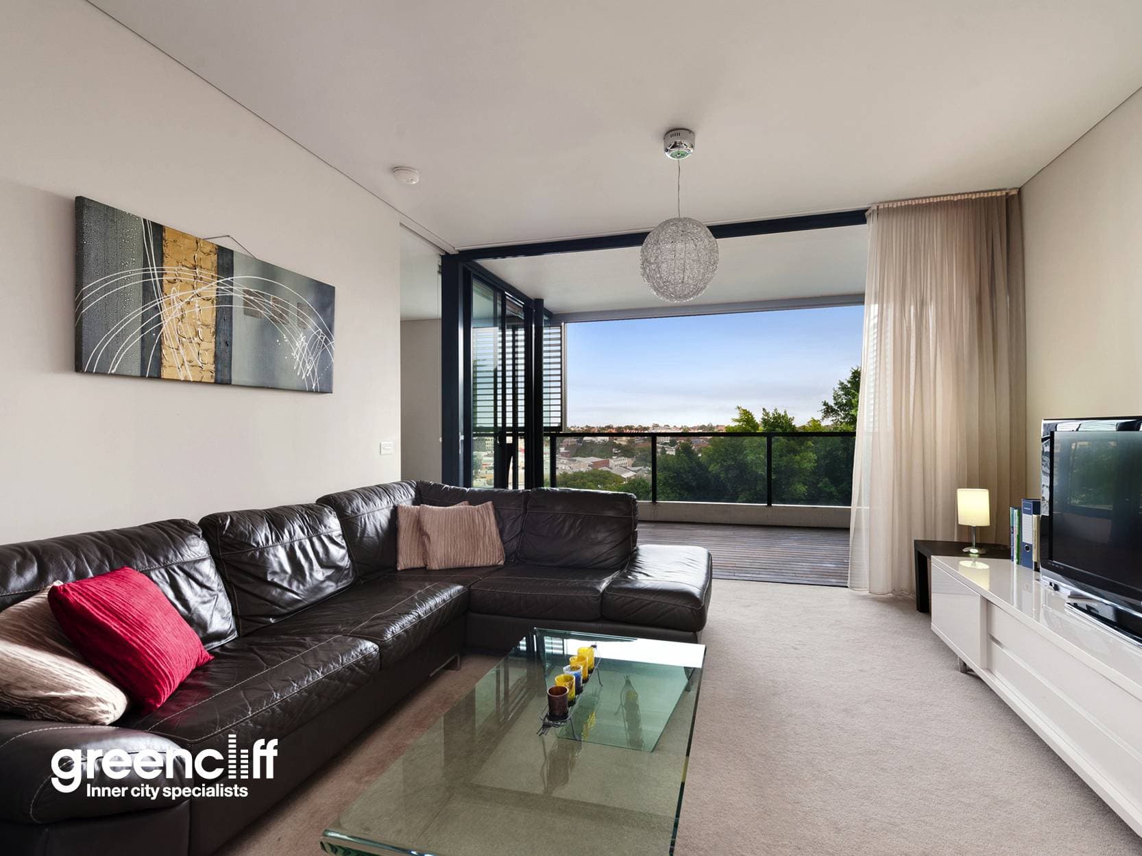 612, 1 Sterling Cct, Camperdown - Thumbnail 2