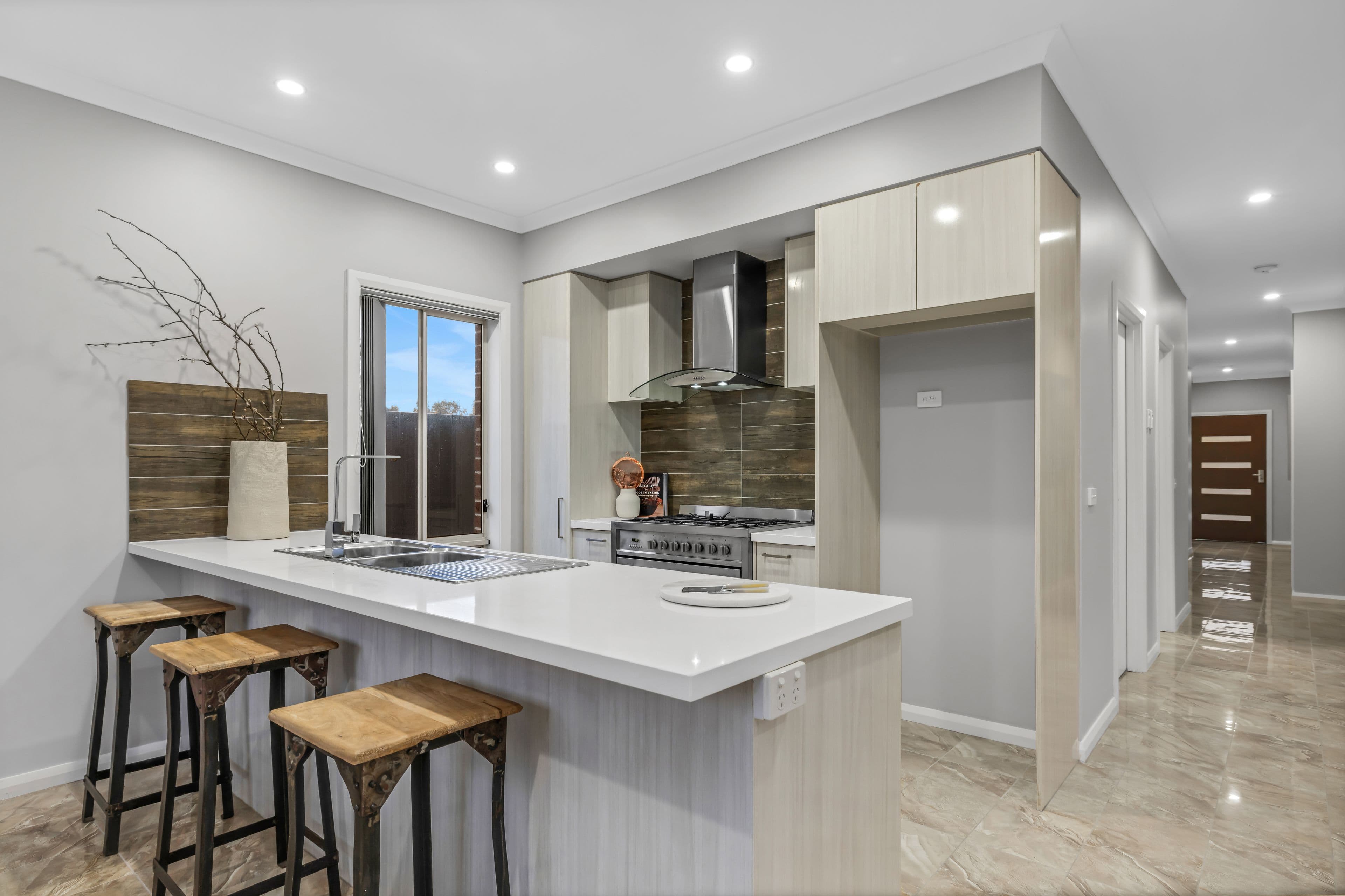 19 Pinnacle Drive, Pakenham VIC 3810, Pakenham - Thumbnail 5