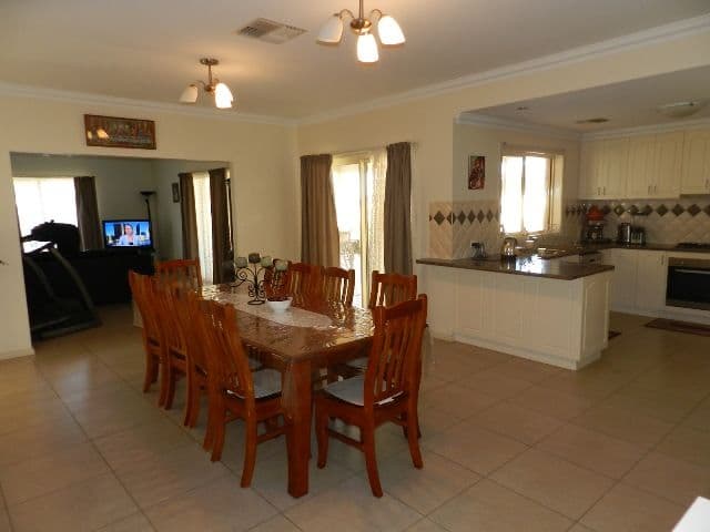 2 Easther Court, BARMERA SA 5345, Barmera - Thumbnail 3