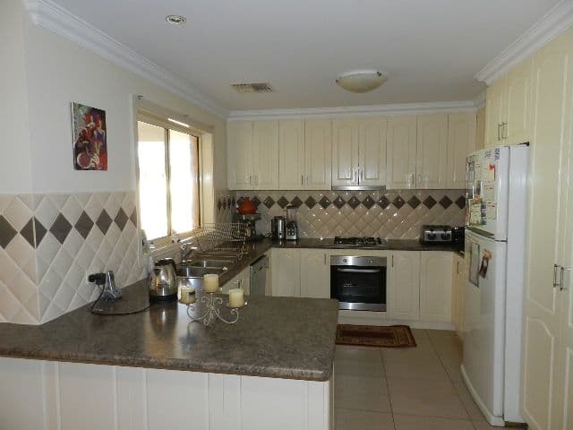 2 Easther Court, BARMERA SA 5345, Barmera - Thumbnail 5