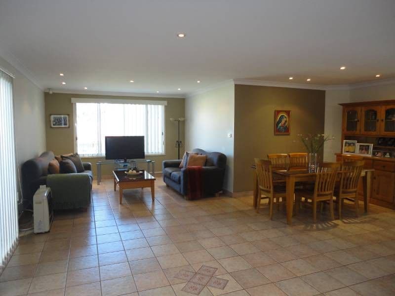 8 Heywood Close, HINCHINBROOK NSW 2168, Hinchinbrook - Thumbnail 3