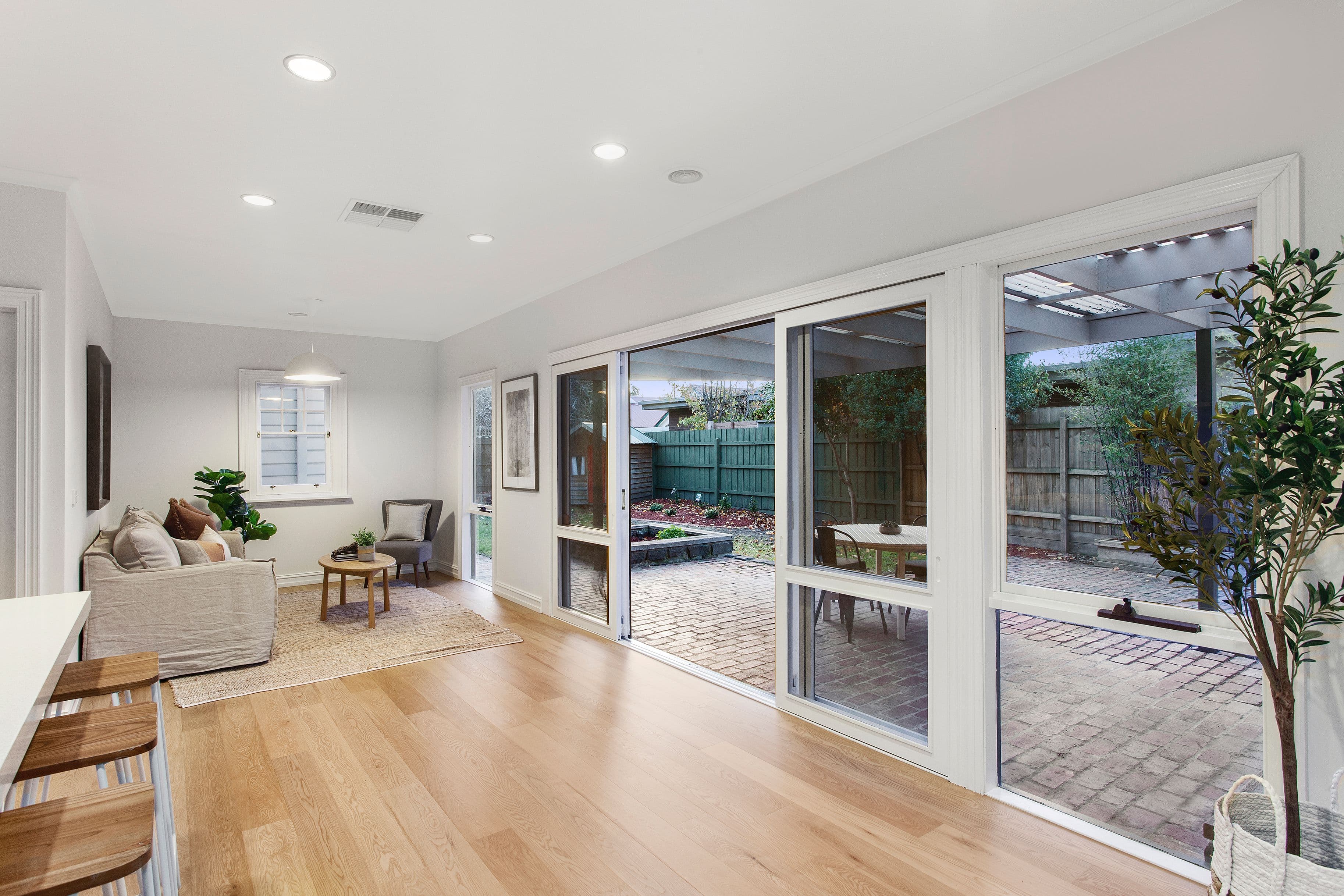 31 Hobart Road, Murrumbeena VIC 3163, Murrumbeena - Thumbnail 3