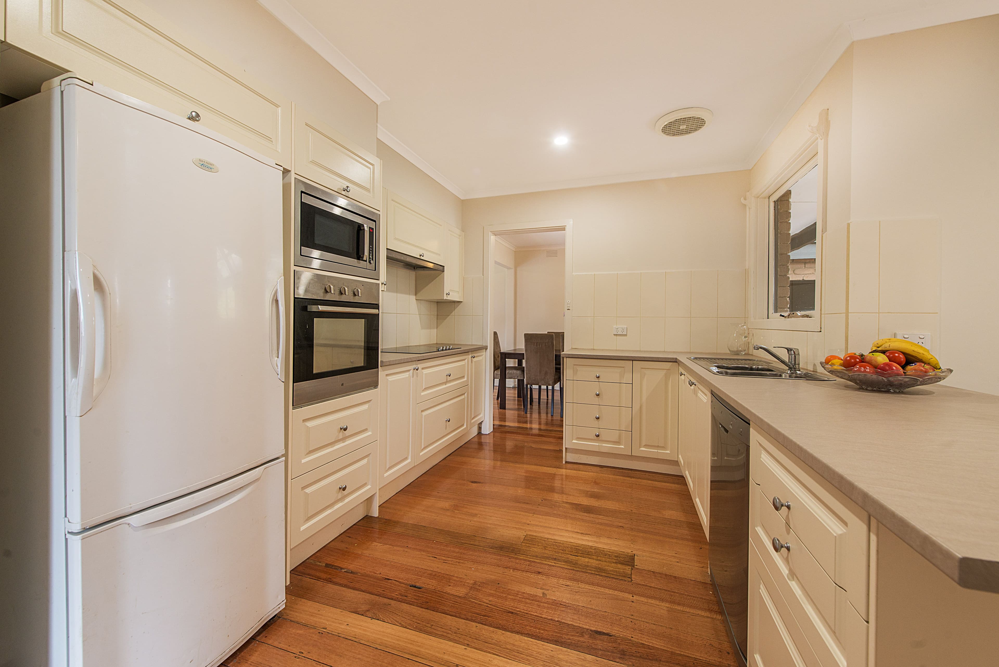 13 Dillon Court, Bayswater VIC 3153, Bayswater - Thumbnail 3