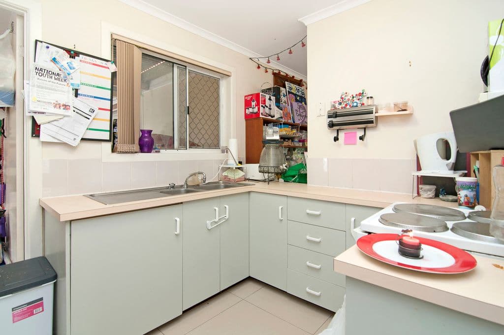 1 Bergomi Court, Eagleby QLD 4207, Eagleby - Thumbnail 3