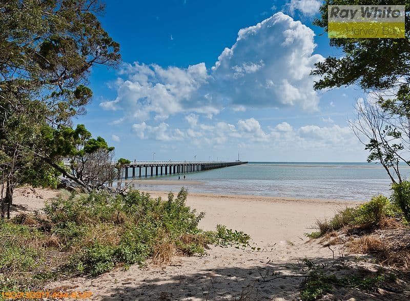 4 Pilot Street, Urangan QLD 4655, Urangan - Thumbnail 4