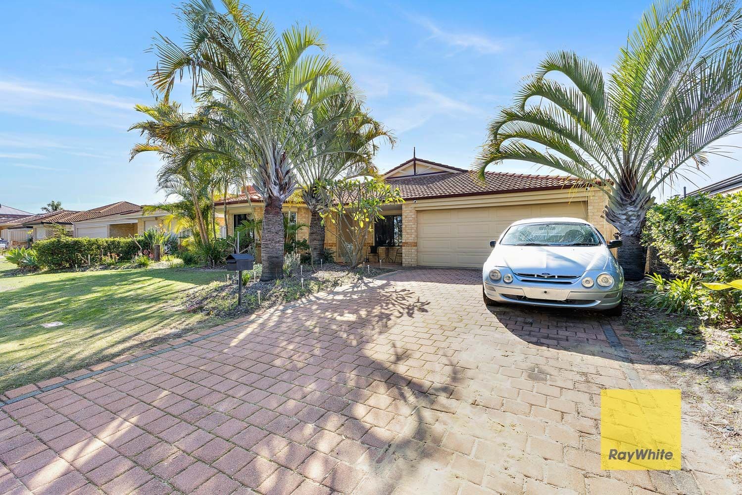 21 Rosewood Lane, Thornlie WA 6108, Thornlie - Image 1
