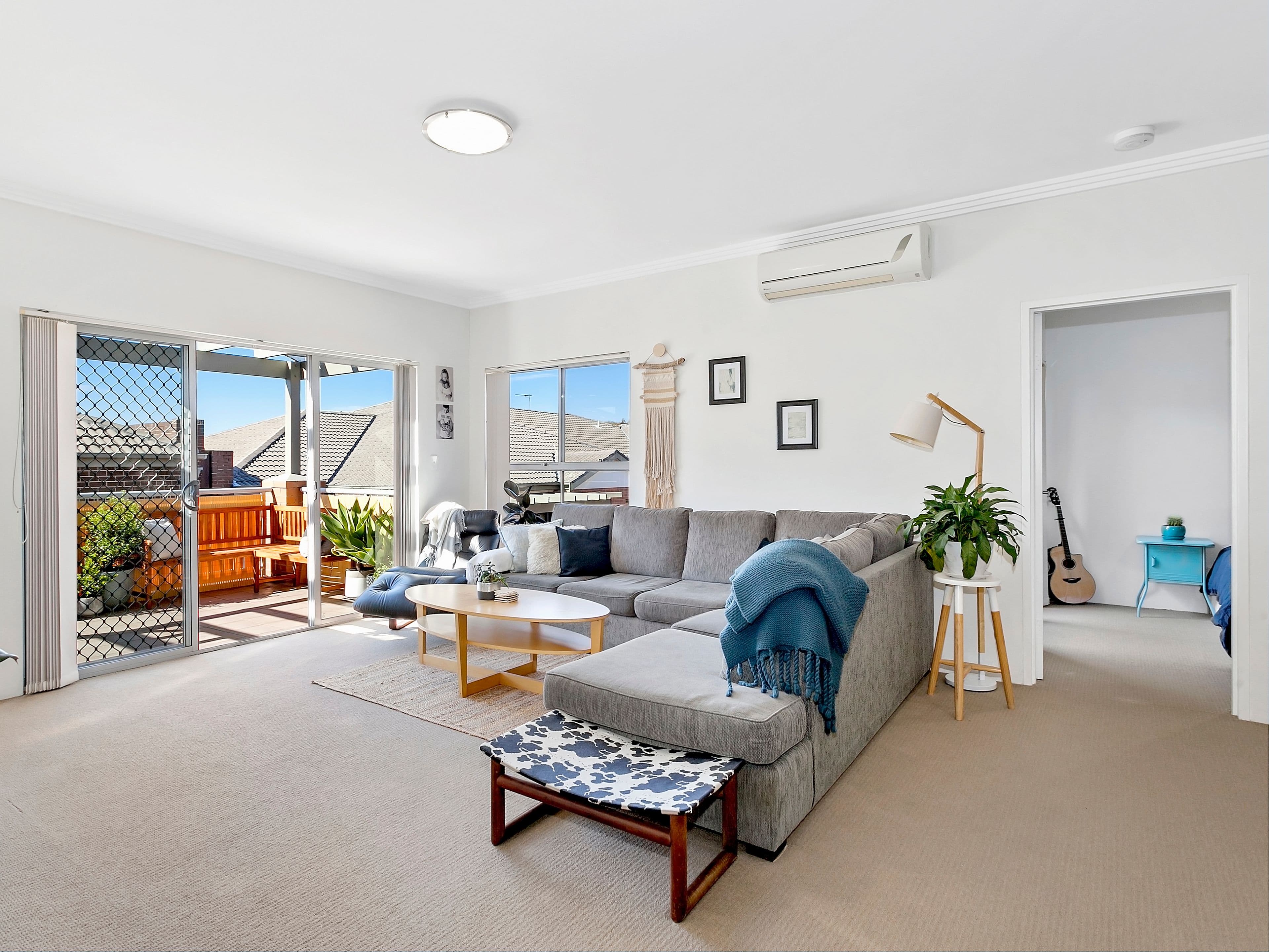 11 Stuart Street, Helensburgh NSW 2508, Helensburgh - Image 1