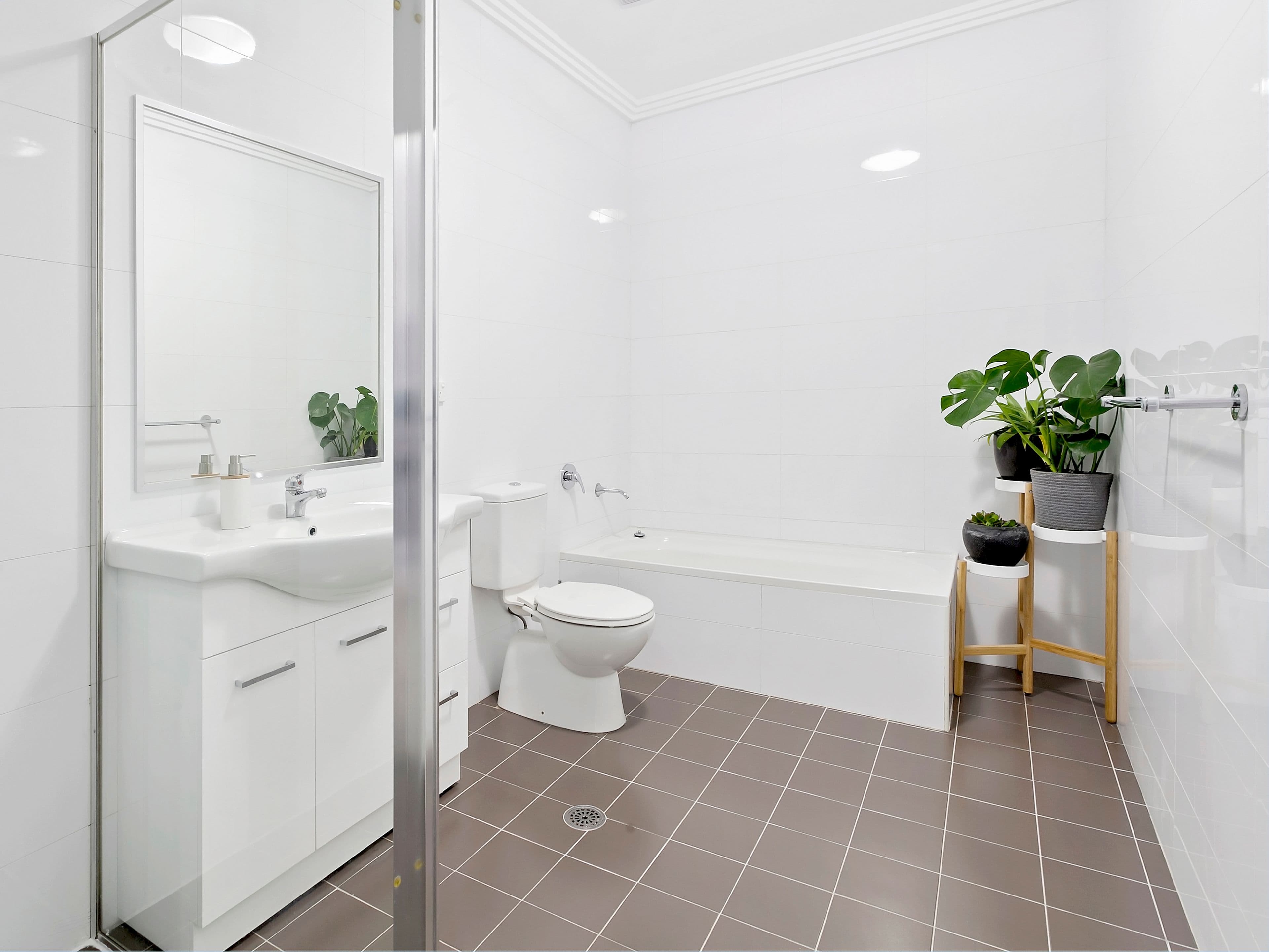11 Stuart Street, Helensburgh NSW 2508, Helensburgh - Thumbnail 8