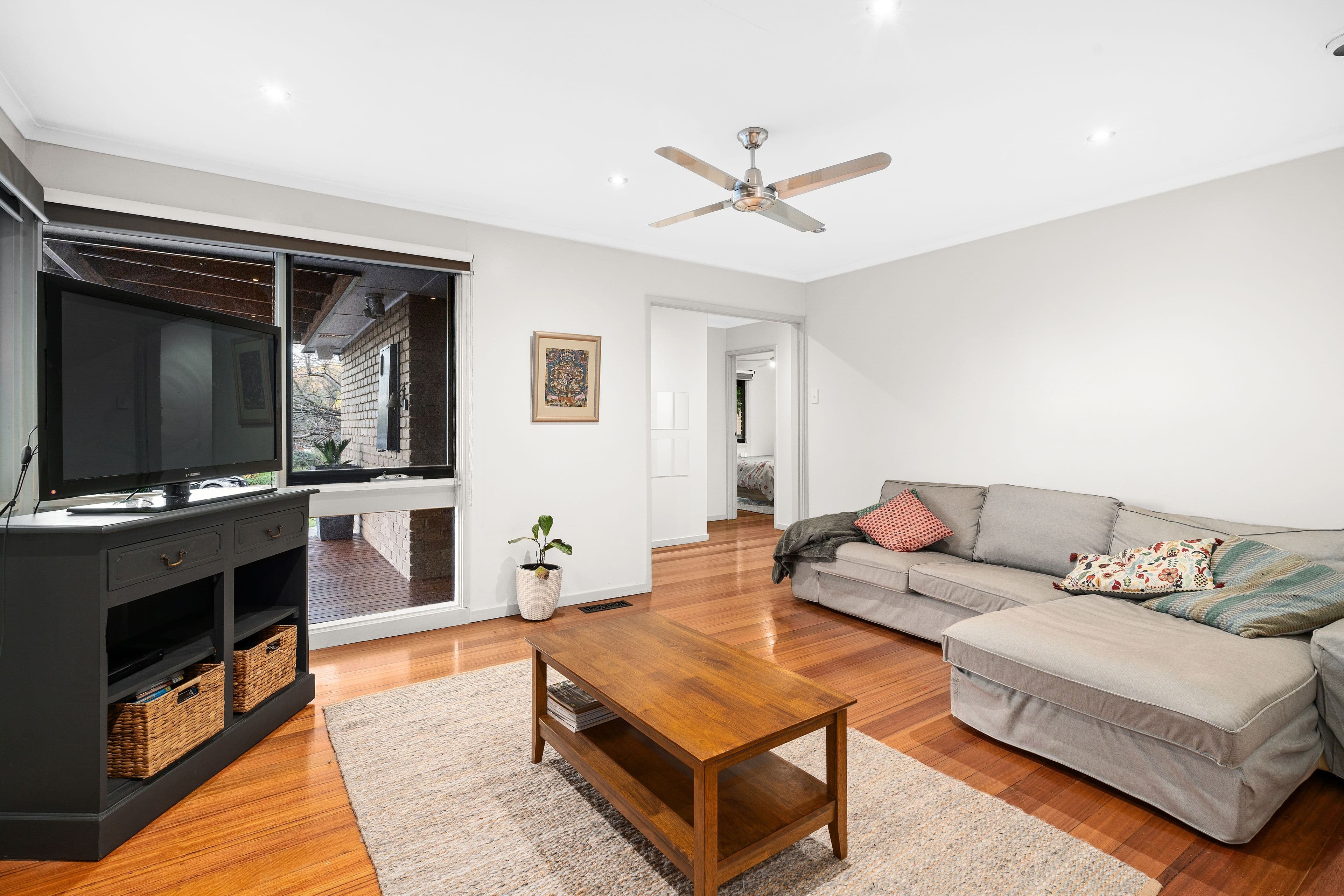 15 Coronation Court, Bundoora VIC 3083, Bundoora - Thumbnail 3