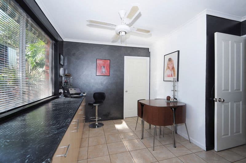 27 Lipton Drive, FRANKSTON VIC 3199, Frankston - Thumbnail 6