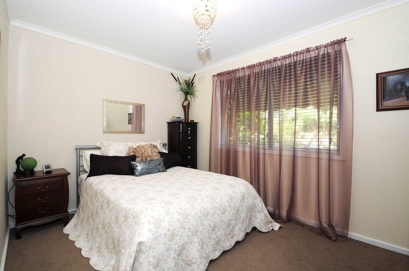 27 Lipton Drive, FRANKSTON VIC 3199, Frankston - Thumbnail 8
