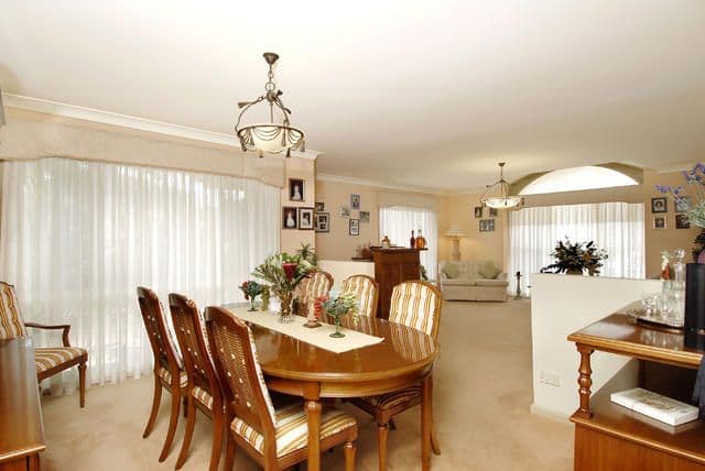 15 Riverside Drive, Parkhurst QLD, Parkhurst - Thumbnail 2