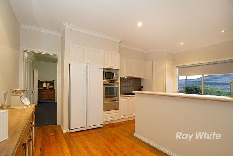 49 Whistler Drive, BERWICK VIC 3806, Berwick - Thumbnail 5