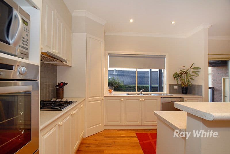 49 Whistler Drive, BERWICK VIC 3806, Berwick - Thumbnail 6