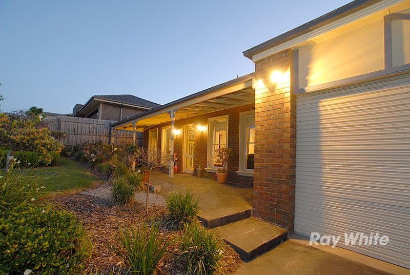 49 Whistler Drive, BERWICK VIC 3806, Berwick - Thumbnail 8