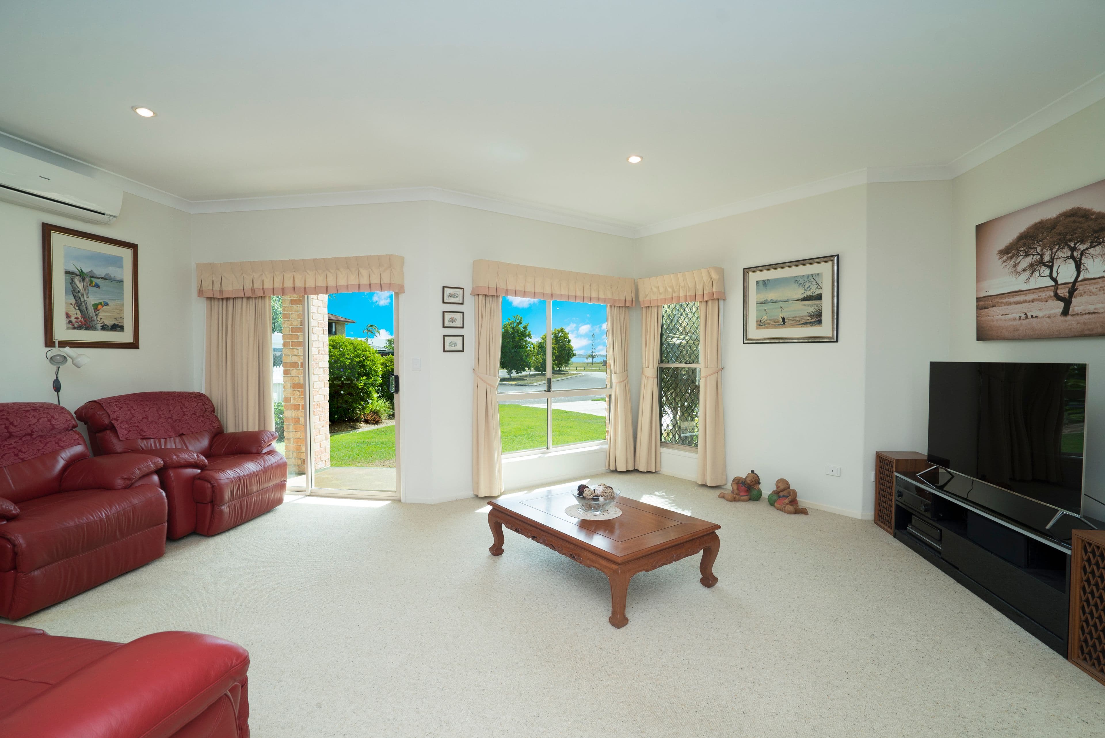 87 Solander Esplanade, Banksia Beach QLD 4507, Banksia Beach - Thumbnail 2