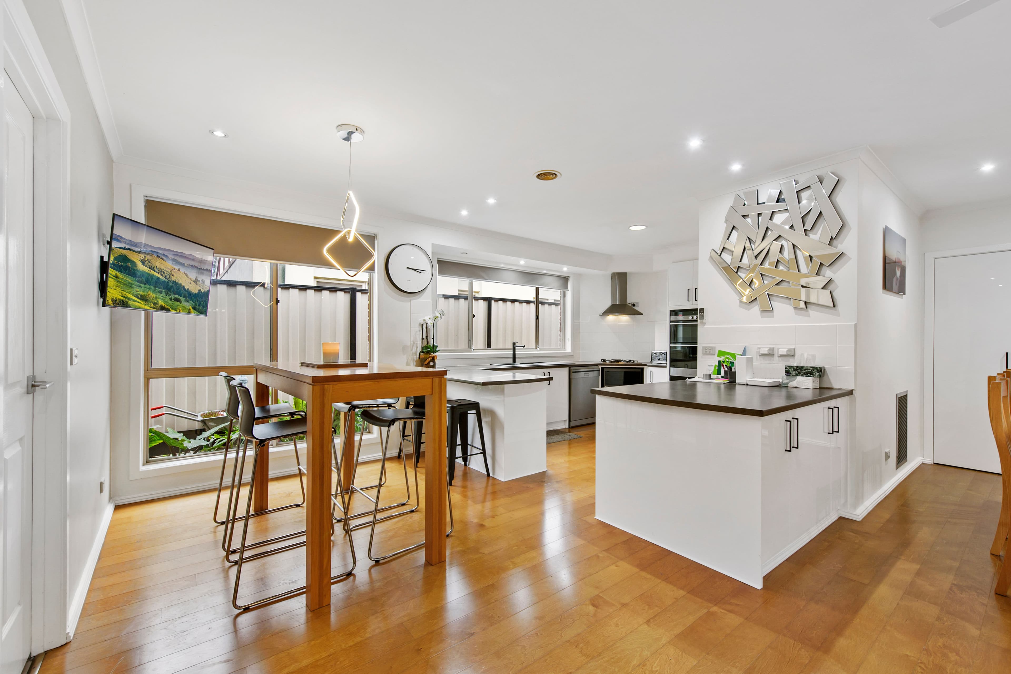 42 Australia Drive, Taylors Lakes VIC 3038, Taylors Lakes - Thumbnail 4