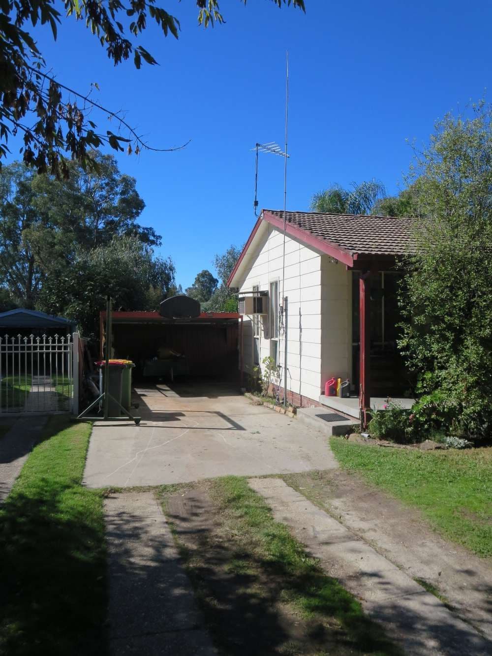 904 Captain Cook Drive, GLENROY NSW 2640, Glenroy - Thumbnail 2