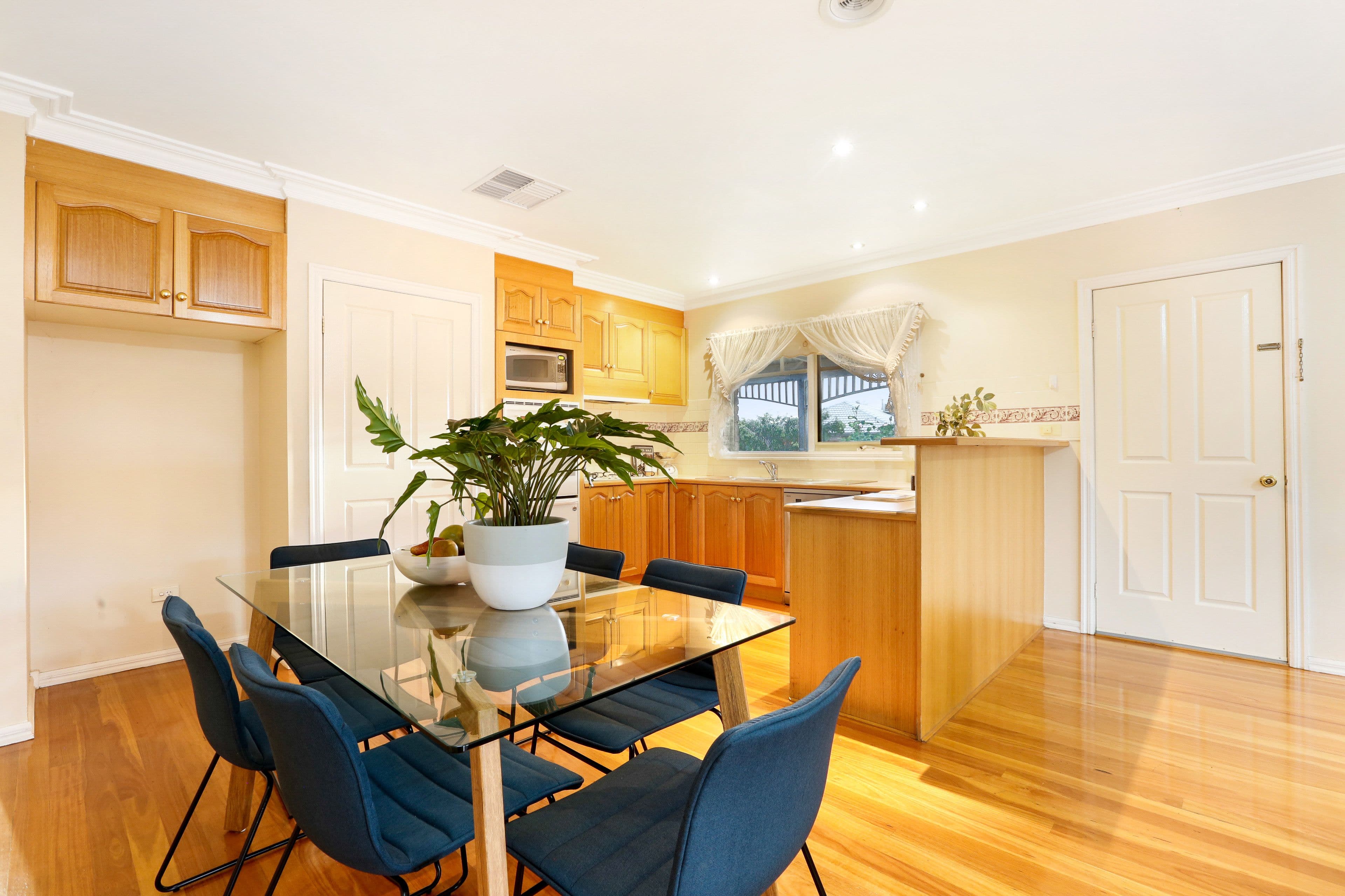 15 Lincolne Crescent, Roxburgh Park VIC 3064, Roxburgh Park - Thumbnail 4