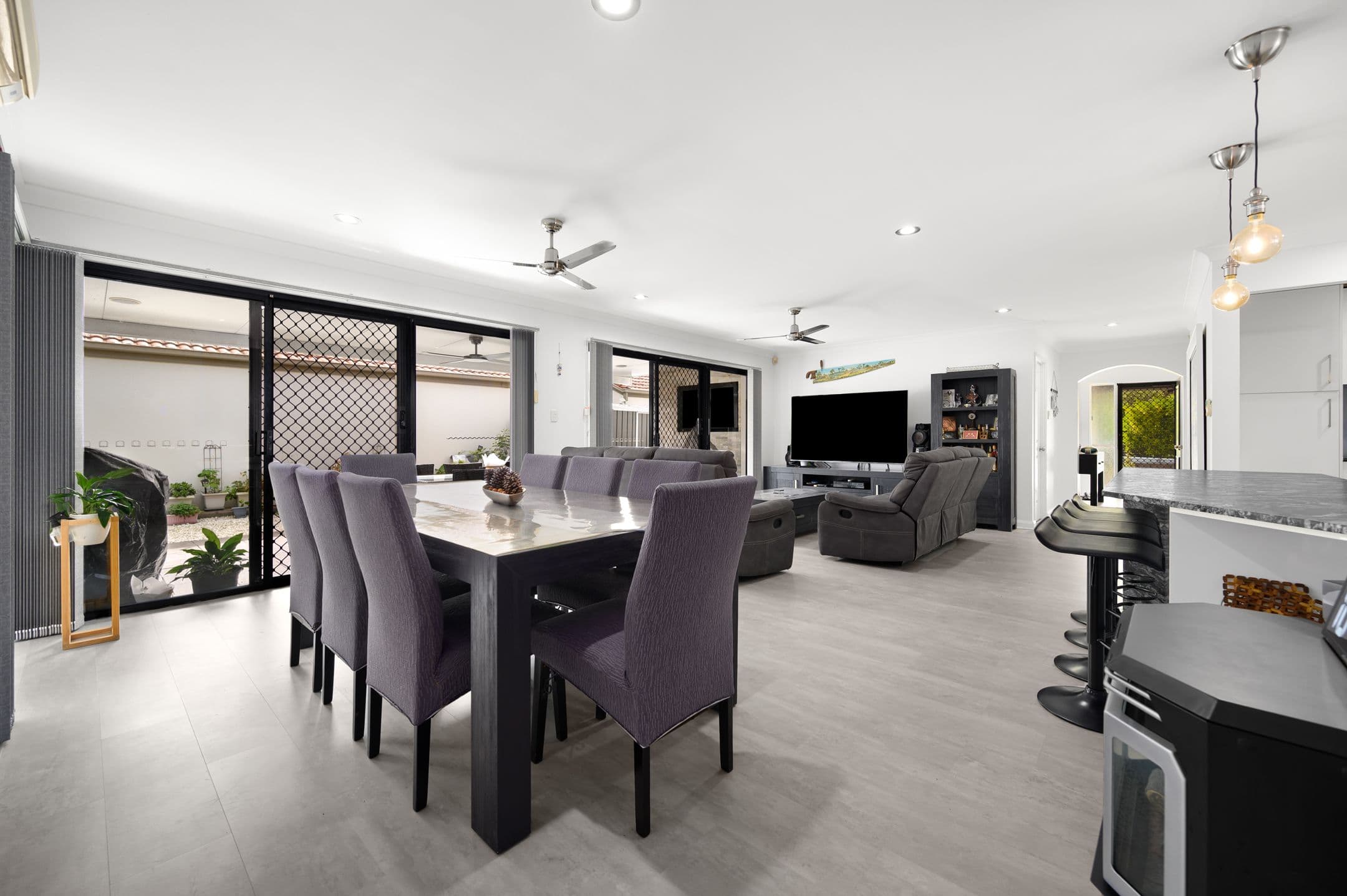 19 Amsonia Court, Arundel QLD 4214, Arundel - Image 1