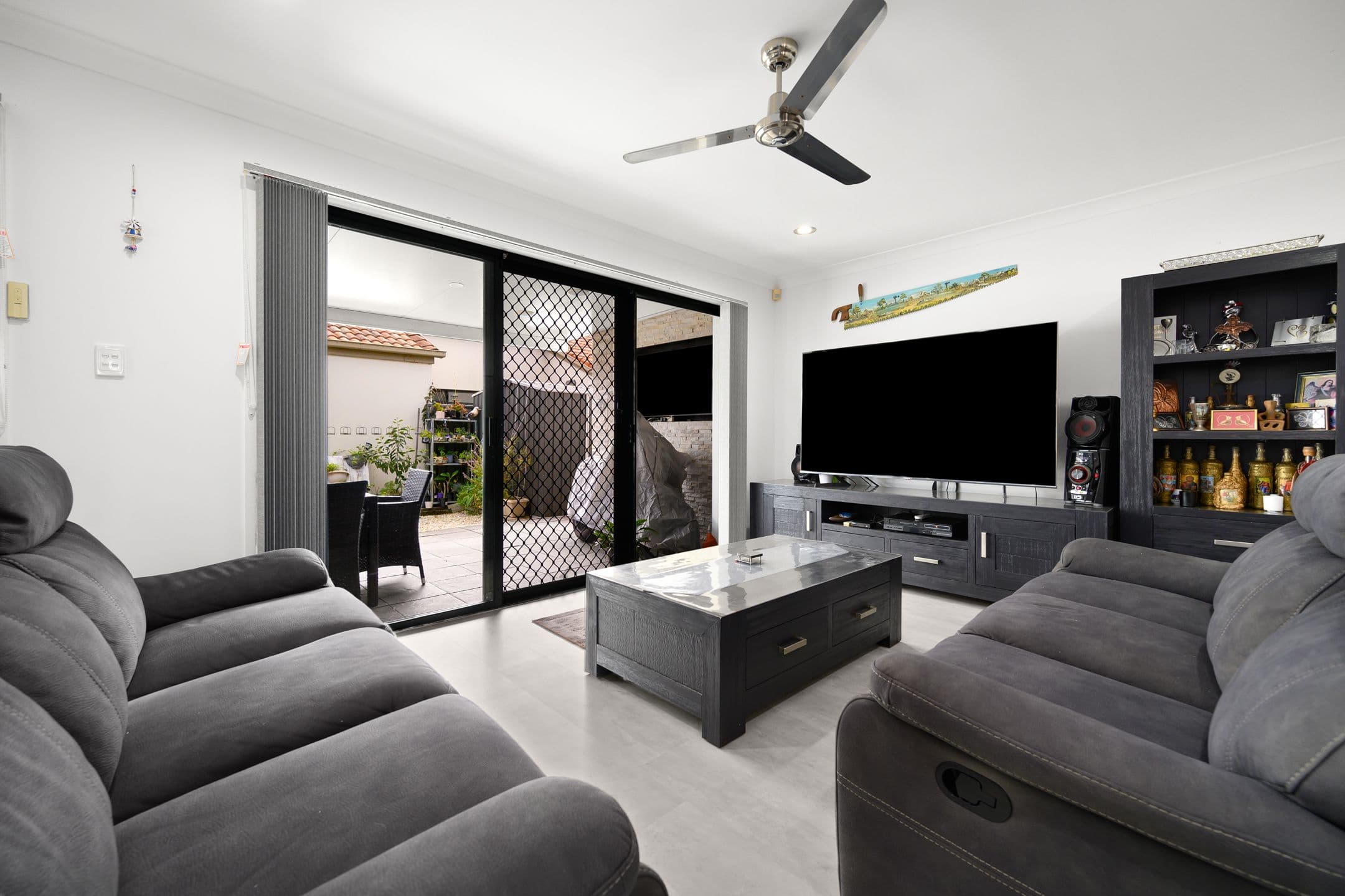 19 Amsonia Court, Arundel QLD 4214, Arundel - Thumbnail 2