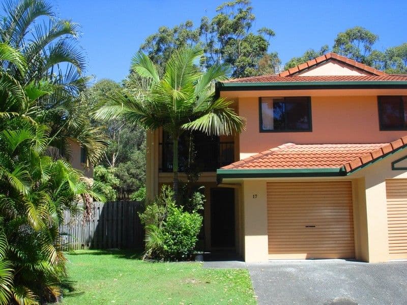 156 Greenacre Drive, ARUNDEL QLD 4214, Arundel - Thumbnail 2