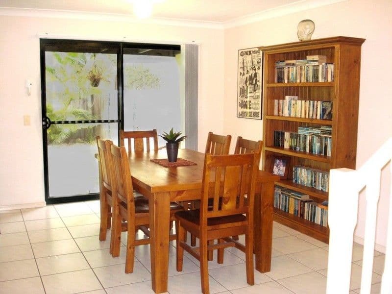 156 Greenacre Drive, ARUNDEL QLD 4214, Arundel - Thumbnail 4