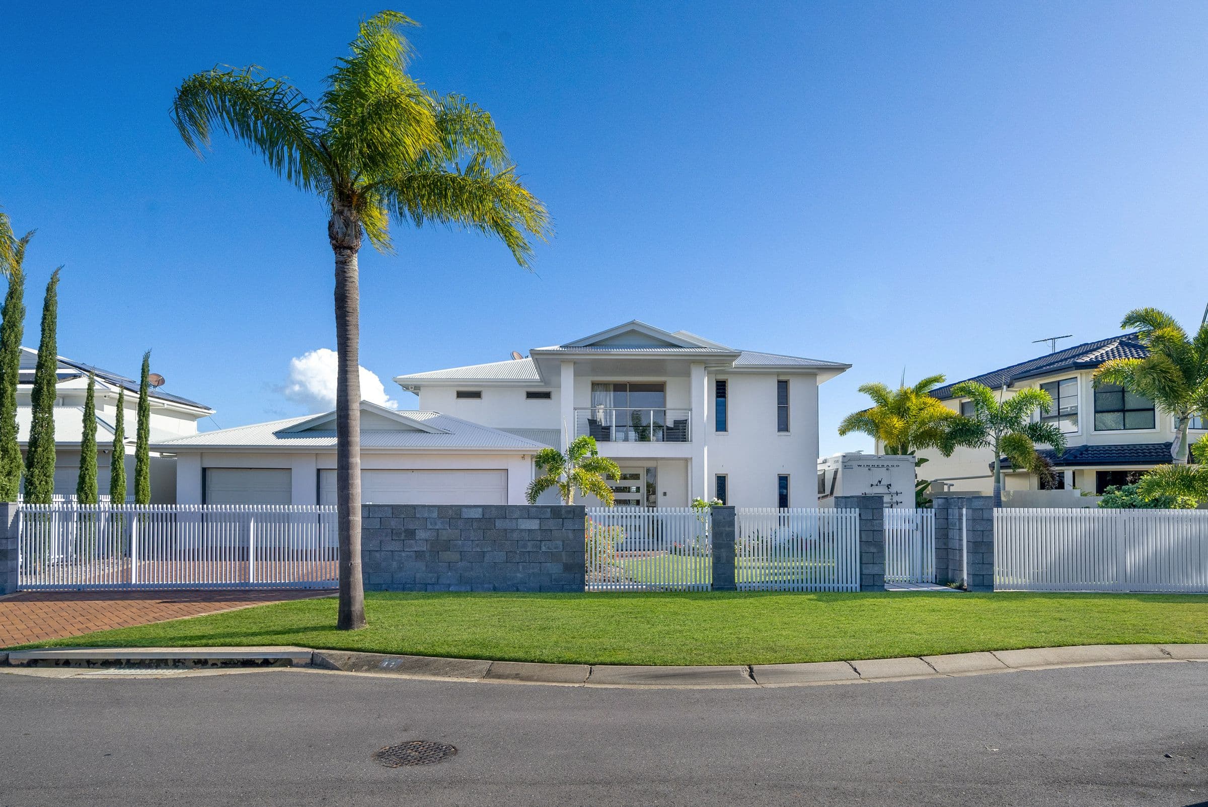 17 Defender Street, Newport QLD 4020, Newport - Thumbnail 2