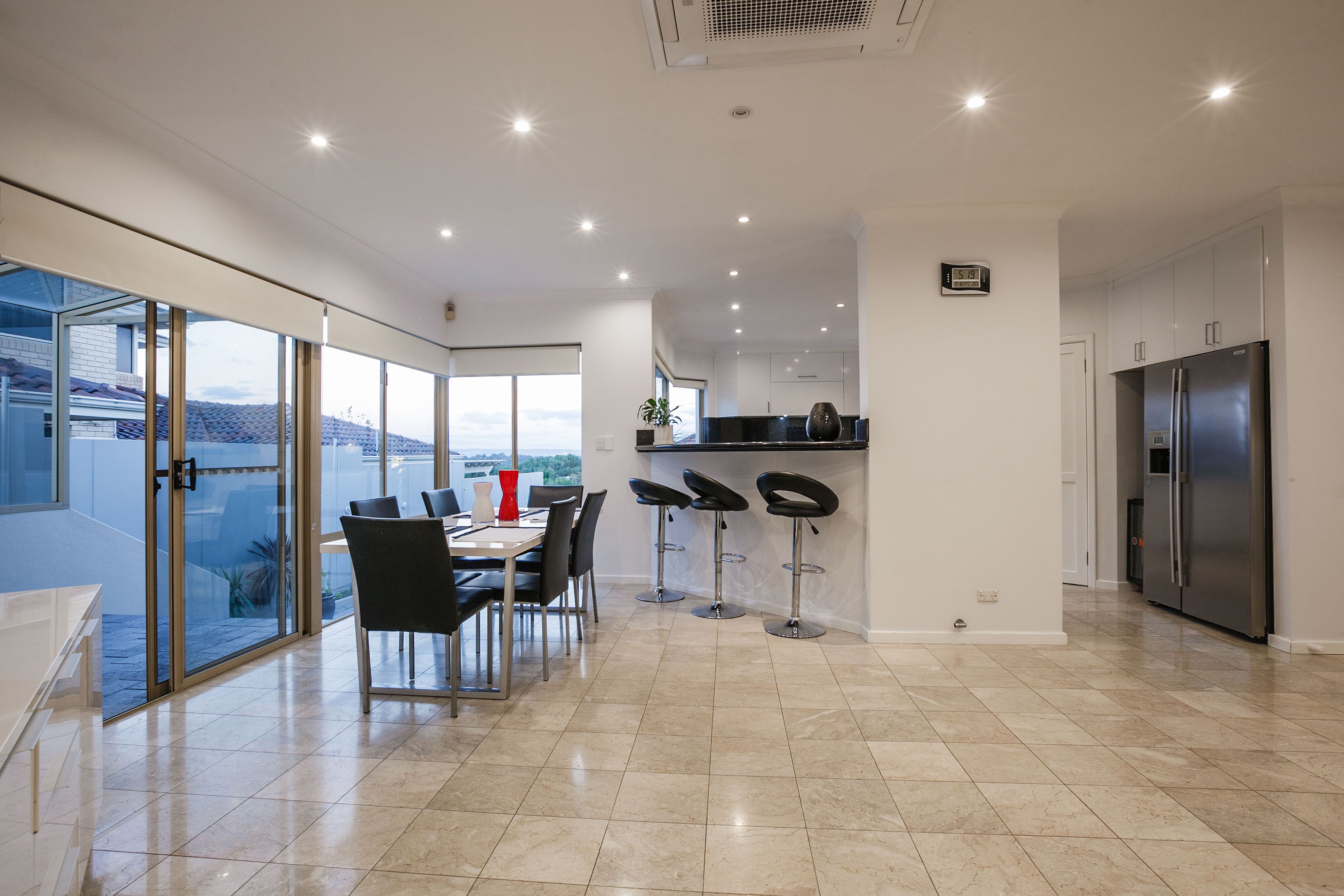 17 Riley Road, Kardinya WA 6163, Kardinya - Thumbnail 8