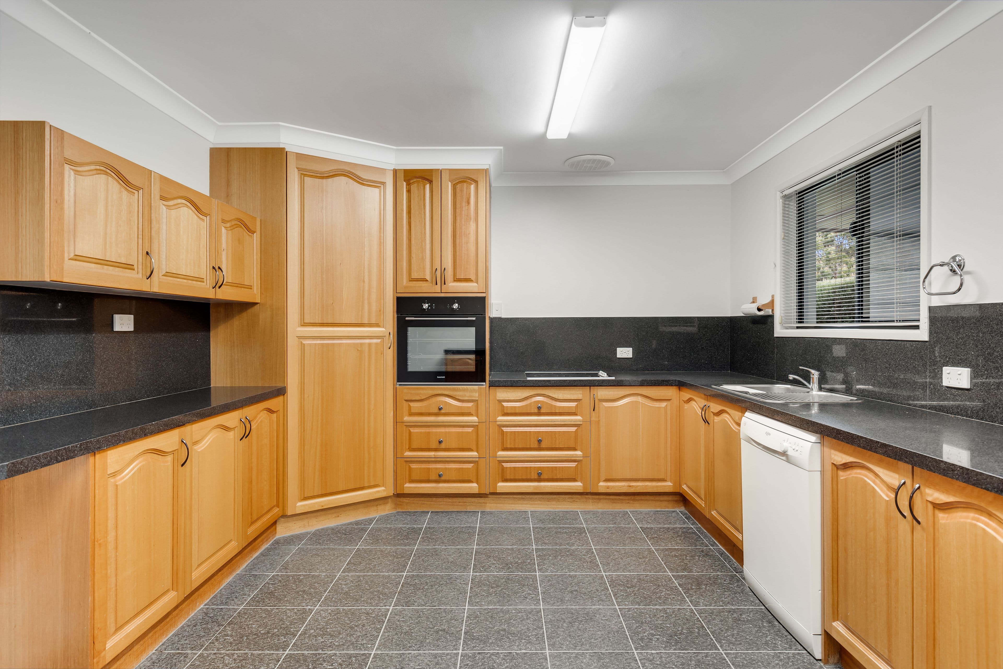 1 Angus Street, Rangeville QLD 4350, Rangeville - Thumbnail 6