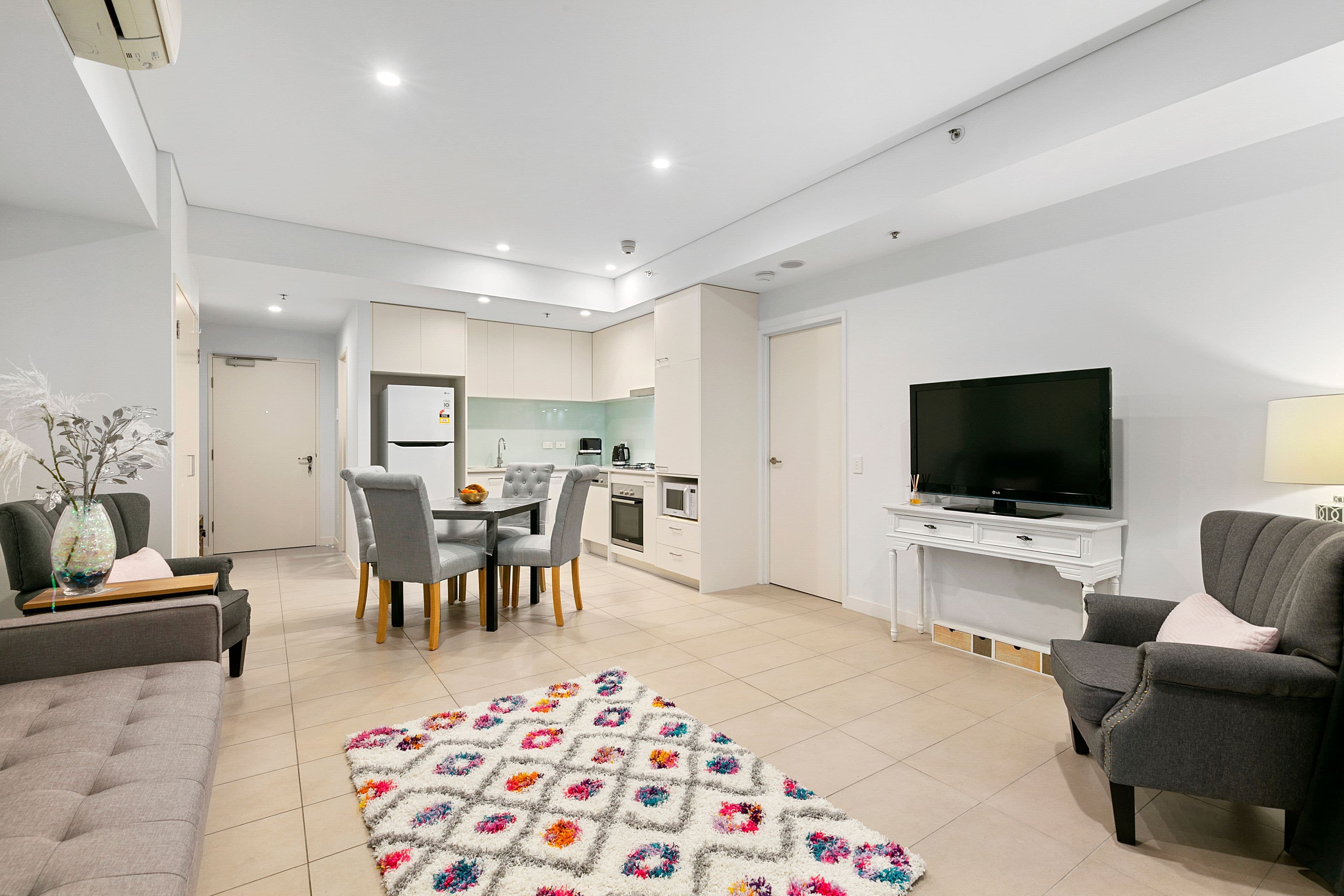 211 Canterbury Road (Access via Charles St), Canterbury NSW 2193, Canterbury - Thumbnail 2