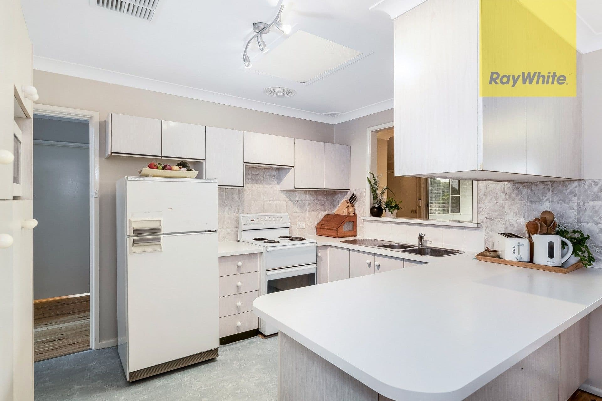 37 Reilleys Road, Winston Hills - Thumbnail 3