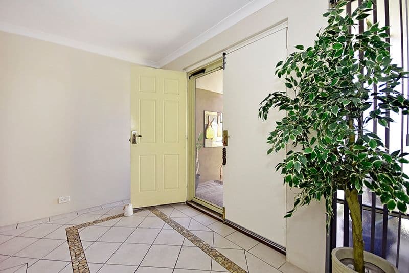 40 Demesne Circuit, Aveley WA 6069, Aveley - Thumbnail 2