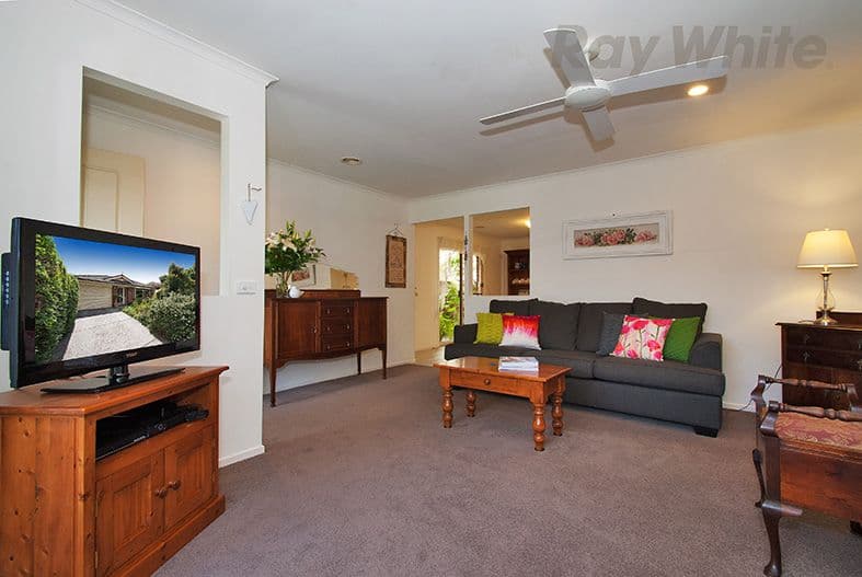 3 KENTISH Place, Chirnside Park VIC 3116, Chirnside Park - Thumbnail 3