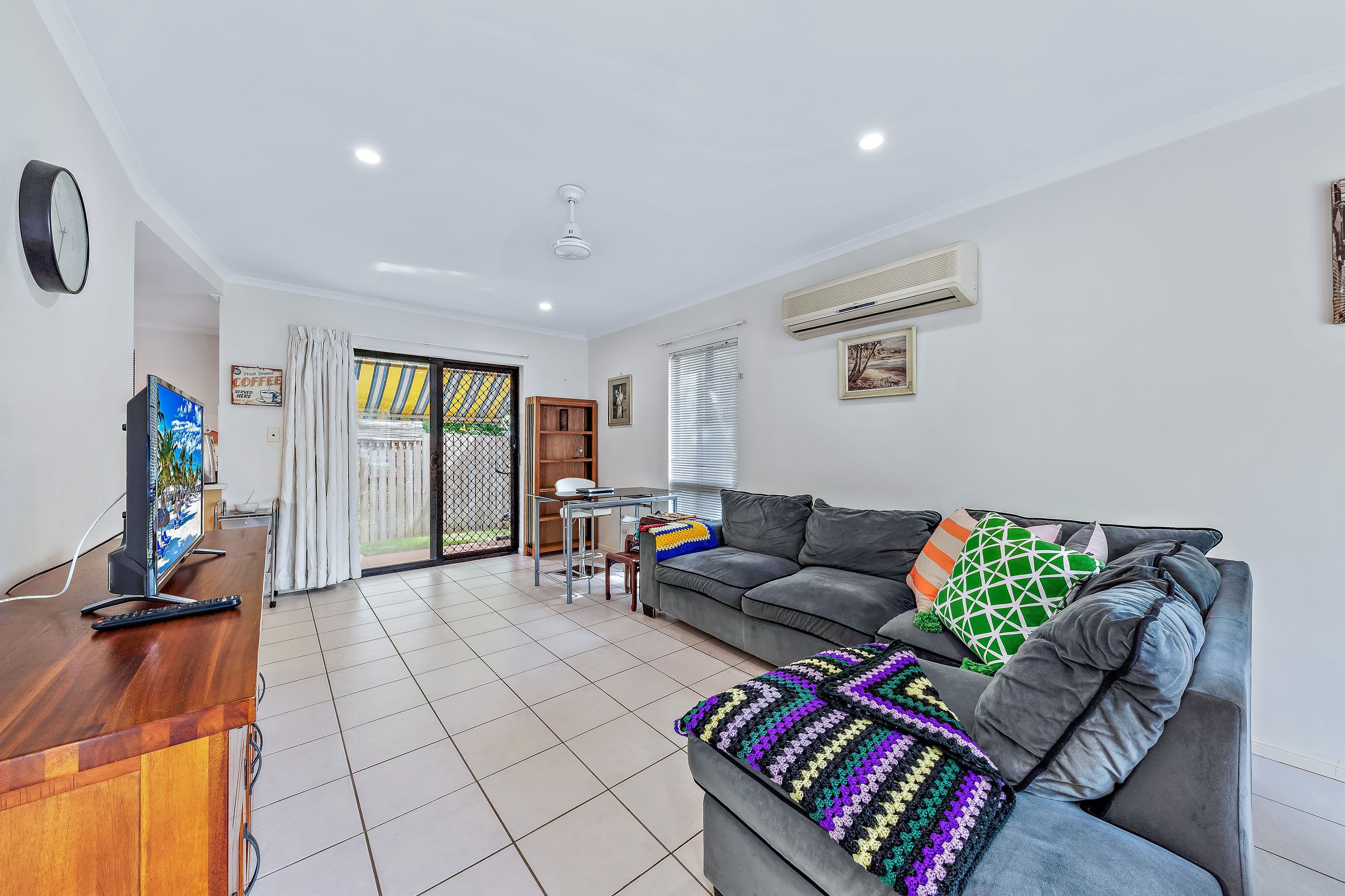 16 Beach Road, Cannonvale QLD 4802, Cannonvale - Thumbnail 3