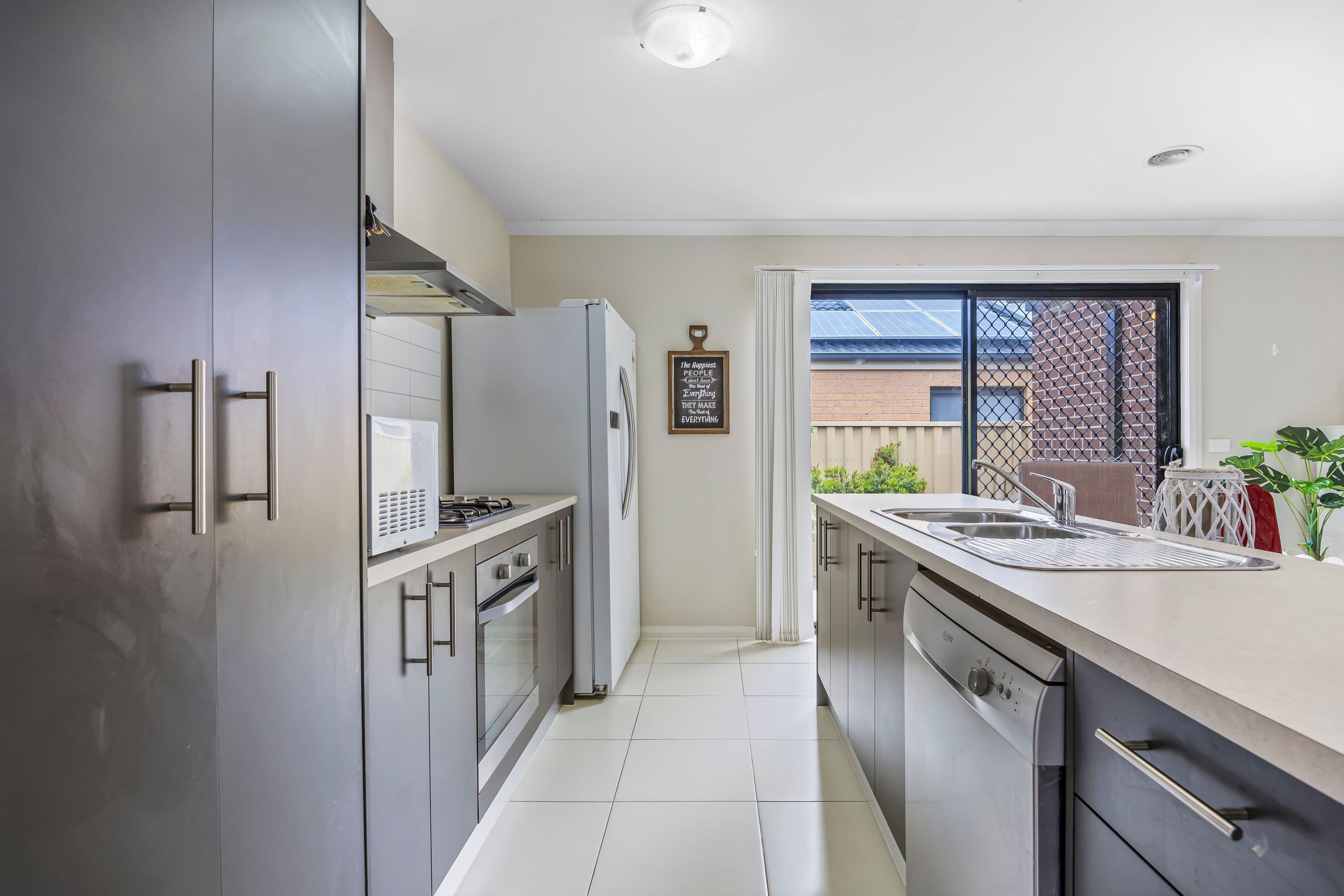 1 Whidburn Place, Sebastopol VIC 3356, Sebastopol - Thumbnail 5