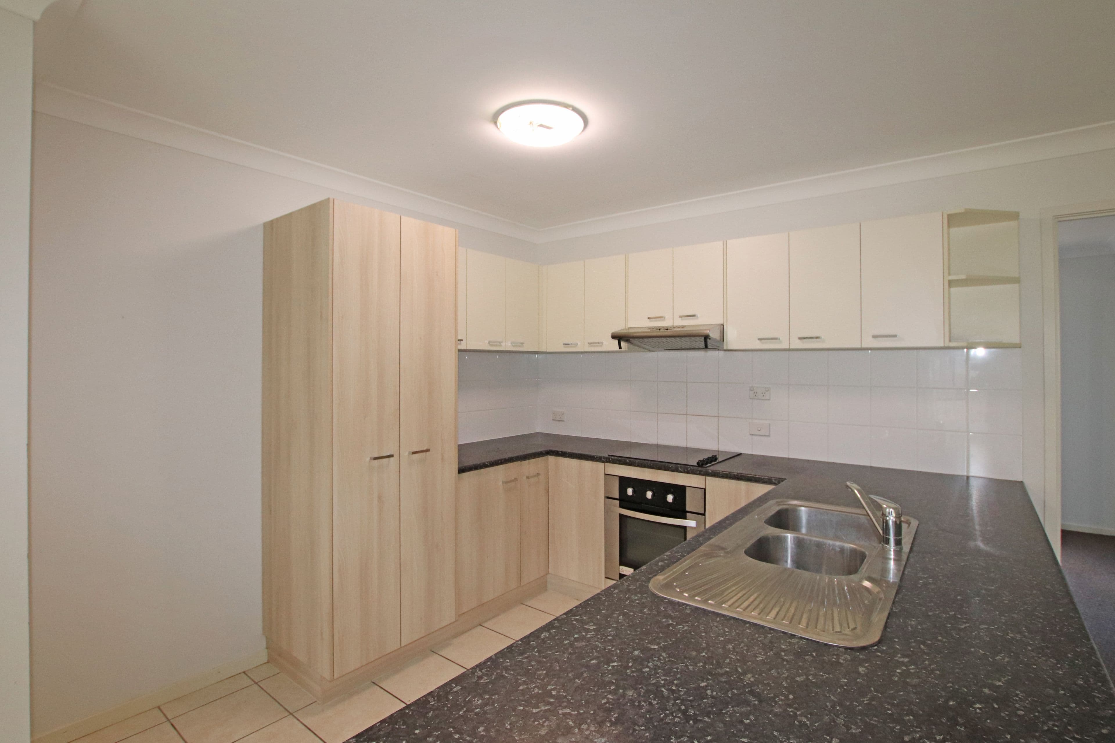 9 Panorama Drive, Biloela QLD 4715, Biloela - Thumbnail 2
