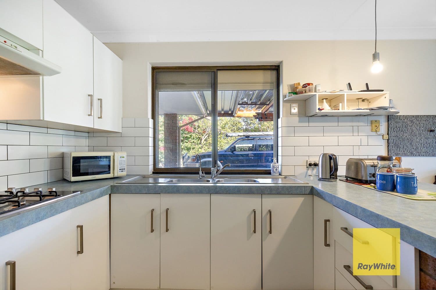 63 Warton Road, Thornlie WA 6108, Thornlie - Thumbnail 4